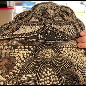 Sequined beaded silver black clutch